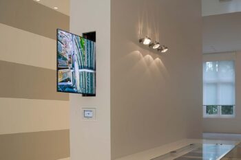 Specialist TV Lift