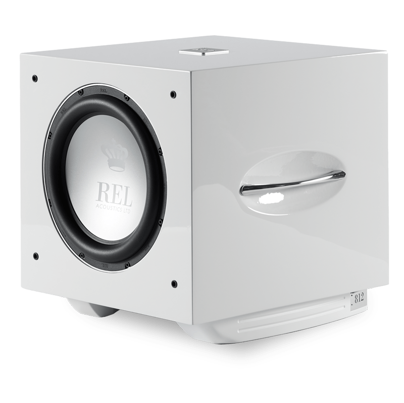 White_S812_3_4_Wout_Grillshadow